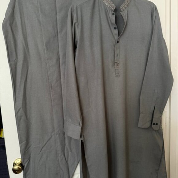Indian Pakistani shalwar kameez for 13-14 yr boy - Picture 2 of 6